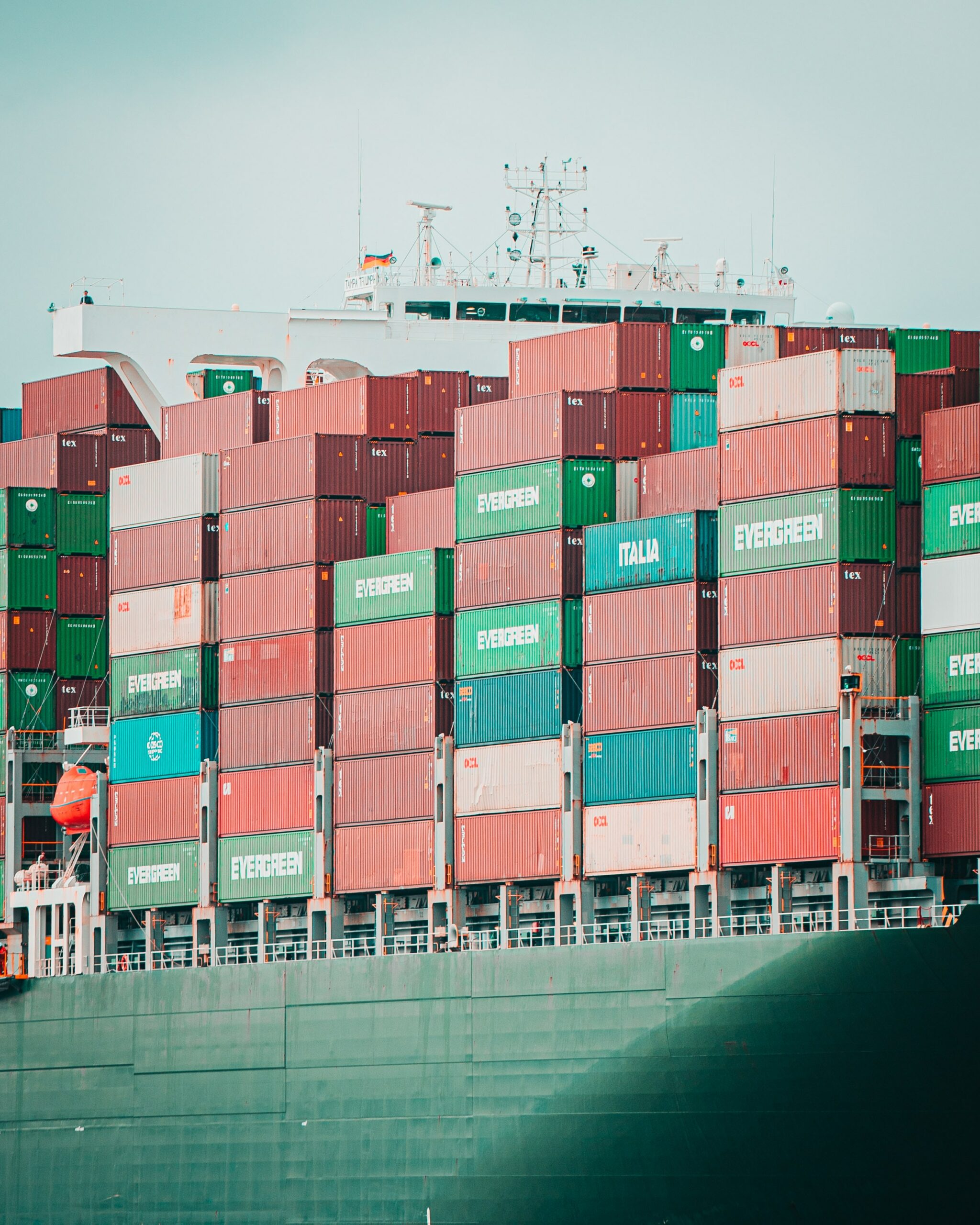 Supply chain management via cargo ship