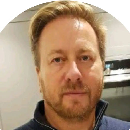 Dominic Lyne
